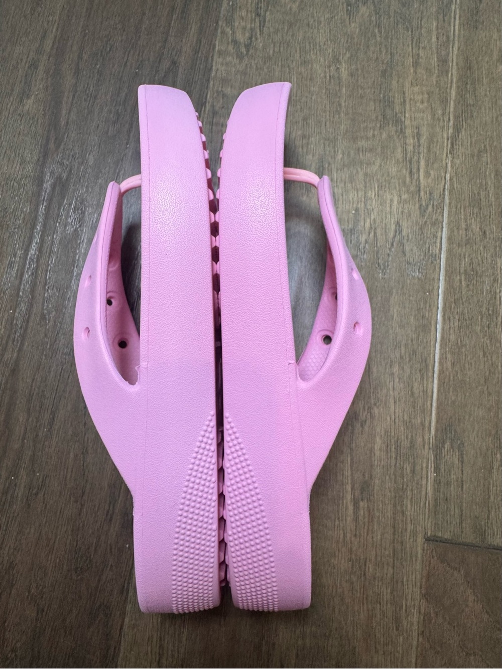 CROCS Platform Flip-Flop Thong Sandals Pastel Pink - Size 9 Women - Picture 5 of 5